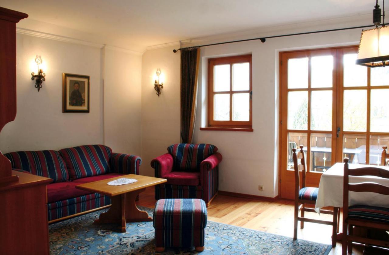 Hotel Post Гроскирххайм Экстерьер фото