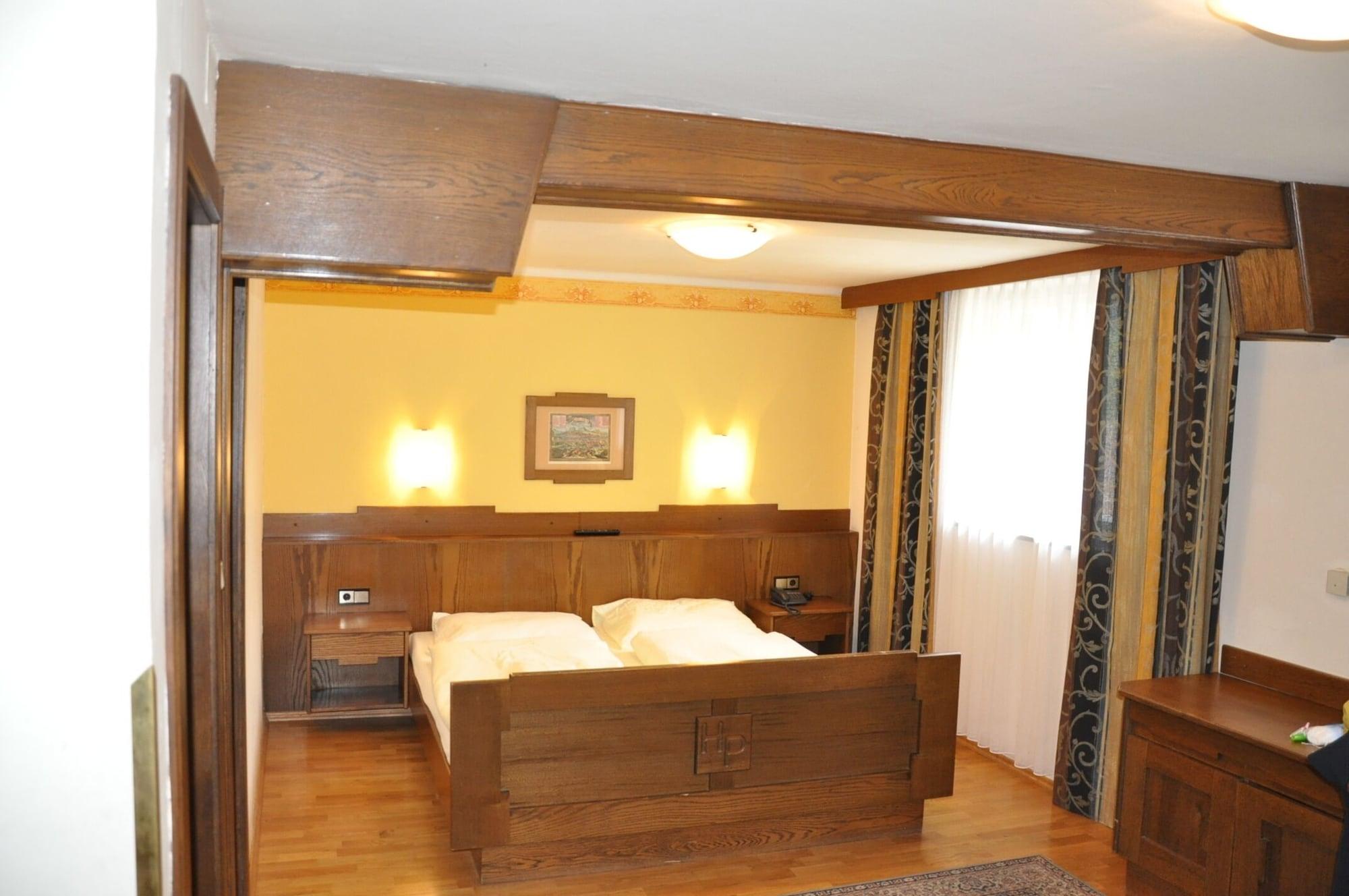 Hotel Post Гроскирххайм Экстерьер фото