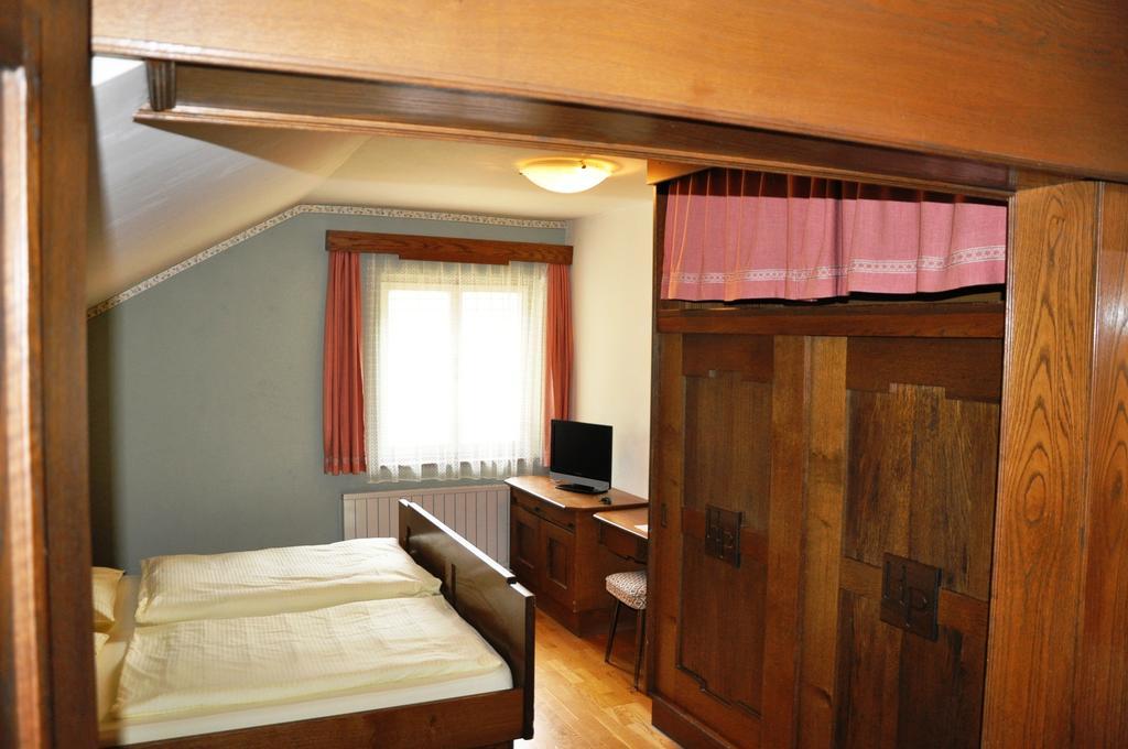 Hotel Post Гроскирххайм Экстерьер фото