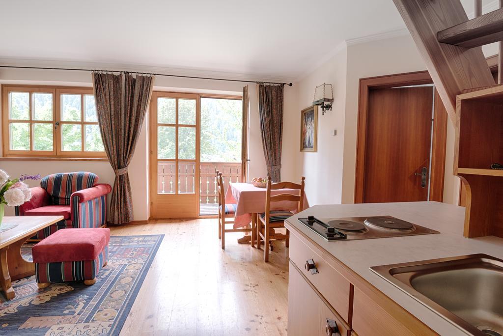 Hotel Post Гроскирххайм Экстерьер фото