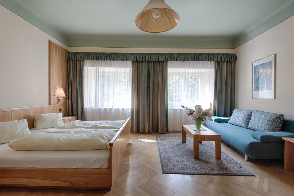 Hotel Post Гроскирххайм Экстерьер фото